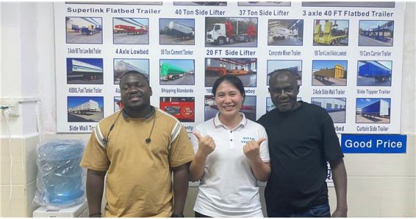 Mali Customers Came to Tongya To Negotiate Buy Fuel Tanker Trailer