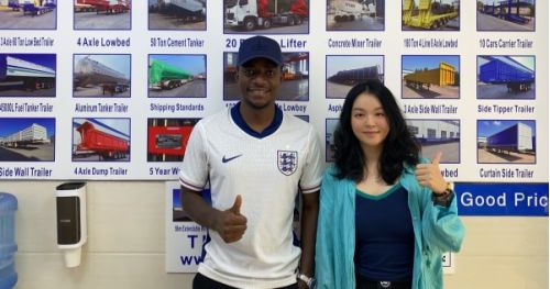 Sierra Leone Customer Came to Tongya Vehicle to Buy Sinotruk Howo 8x4 Dump Truck