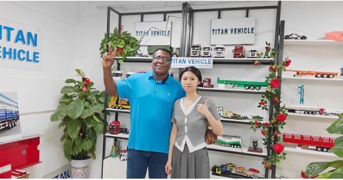 Congolese Customer Visit Tongya to Buy Flatbed Trailer