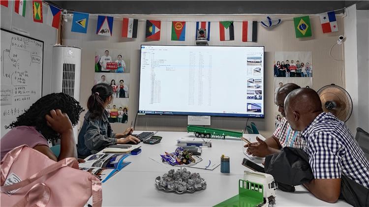 Tri Axle Drop Side Doors Trailer for Sale In Zimbabwe