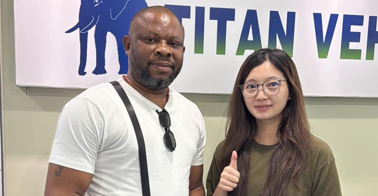 Mali Customer Visited Tongya to Buy Lowbed Semi Trailer