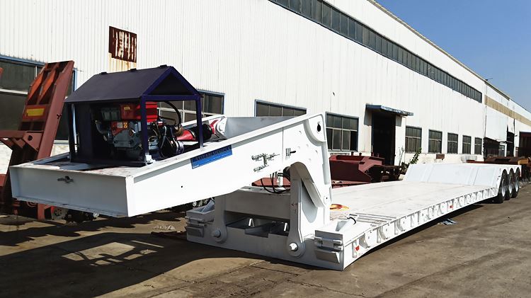 60Ton Lowboy Gooseneck Trailer for Sale in Burundi