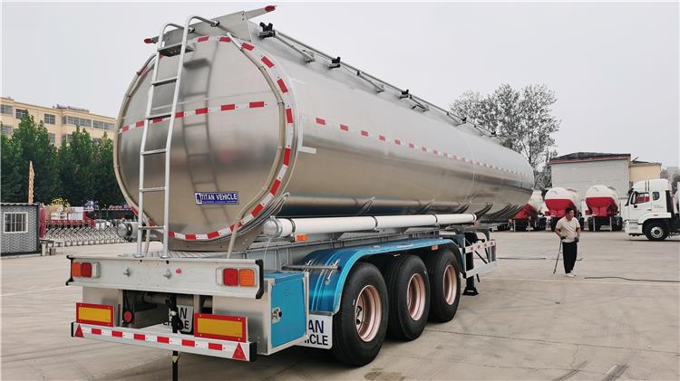 3 Axle Aluminum Fuel Tanker Trailer with Best Price