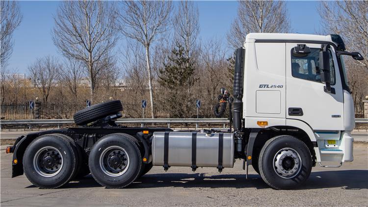 Foton Auman GTL Truck Tractor Trailer Price for Sale In Zimbabwe